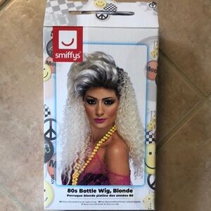 NWT crimped hair 80s Blonde Bottle wig